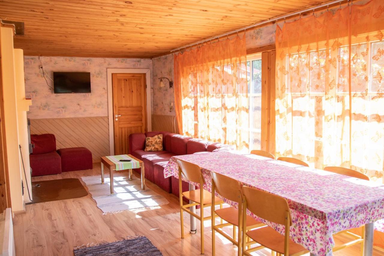 Maarjamaee Holiday House Räpina Εξωτερικό φωτογραφία